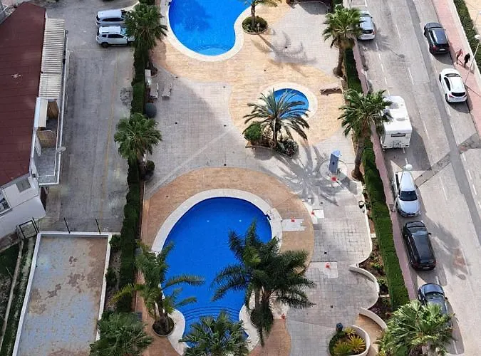 Esmeralda Seaview-suites 아파트 칼페