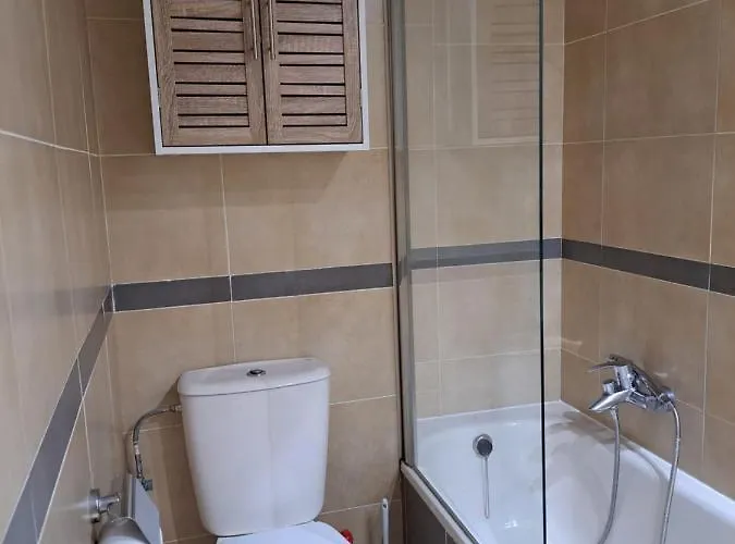 Esmeralda Seaview-suites 아파트 *